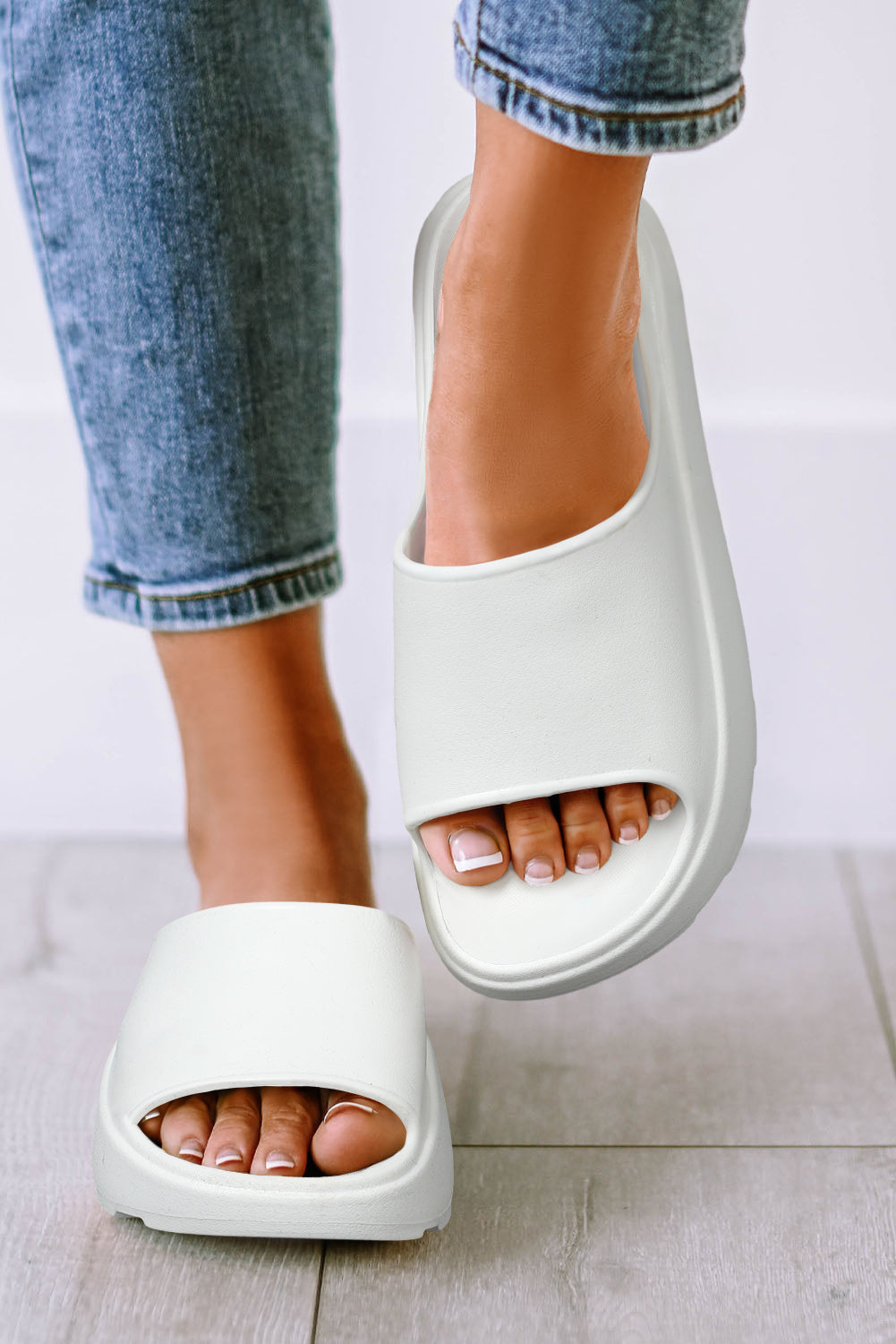 White EVA Soft Lounge Slippers Slippers JT's Designer Fashion
