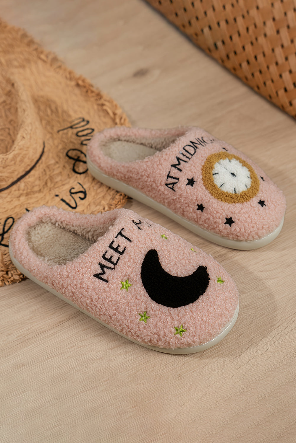 Light Pink Moon & Clock Pattern Fuzzy Home Slippers Slippers JT's Designer Fashion