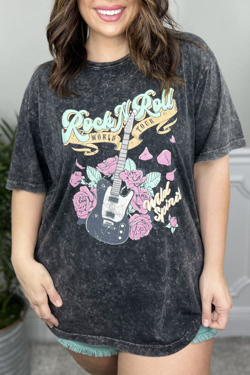 Gray Plus Size Retro Guitar Roses Graphic Washed T-shirt Plus Size JT's Designer Fashion