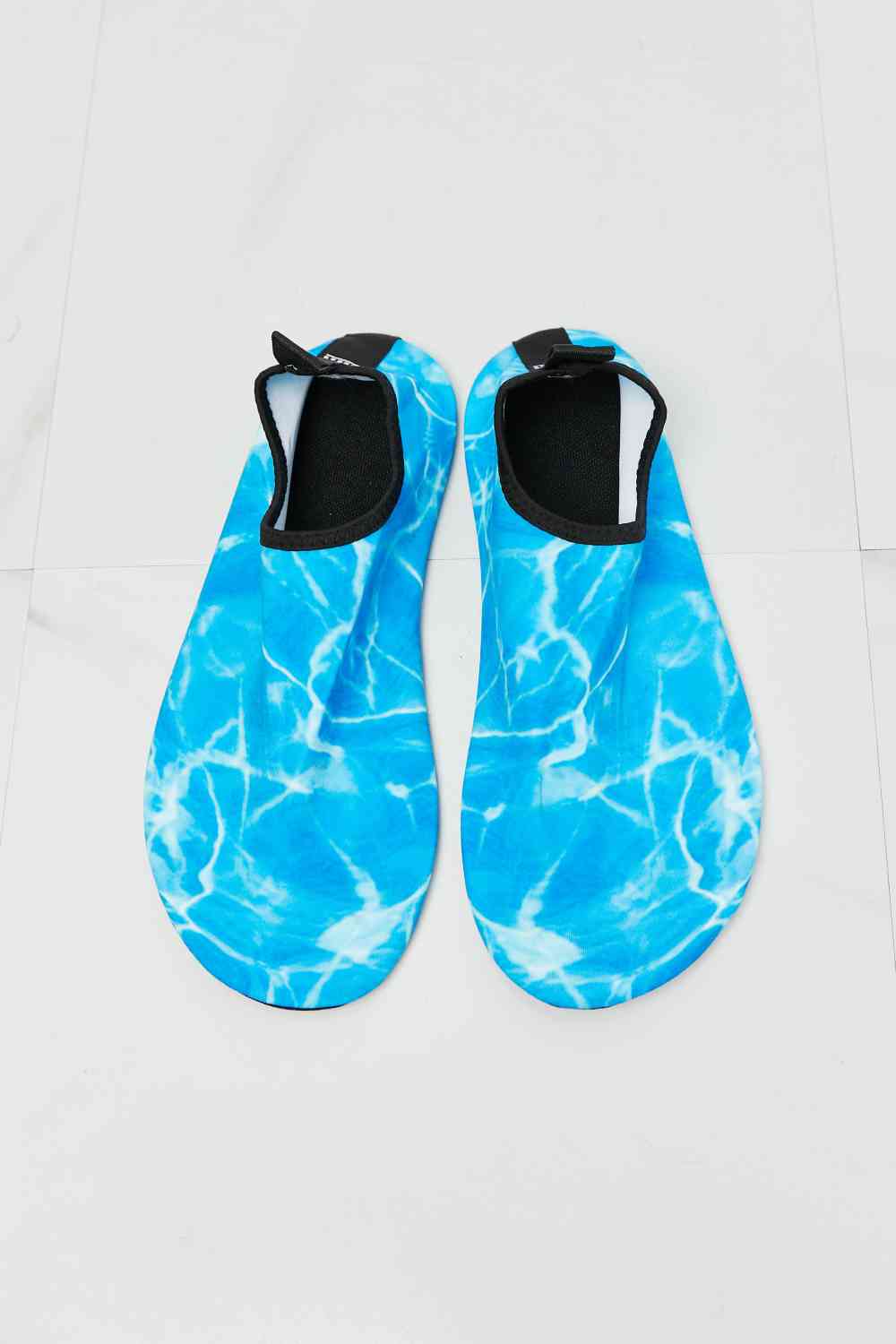 MMshoes On The Shore Water Shoes in Sky Blue Footwear JT's Designer Fashion